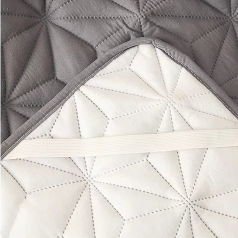 AquaProof – Waterproof Mattress Topper Protector - Kalinzy