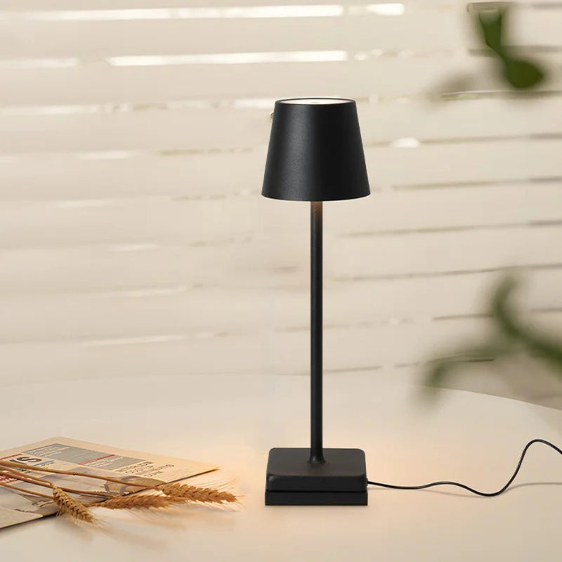 SleekGlow - Minimal Rechargeable Touch Table Lamp - Kalinzy