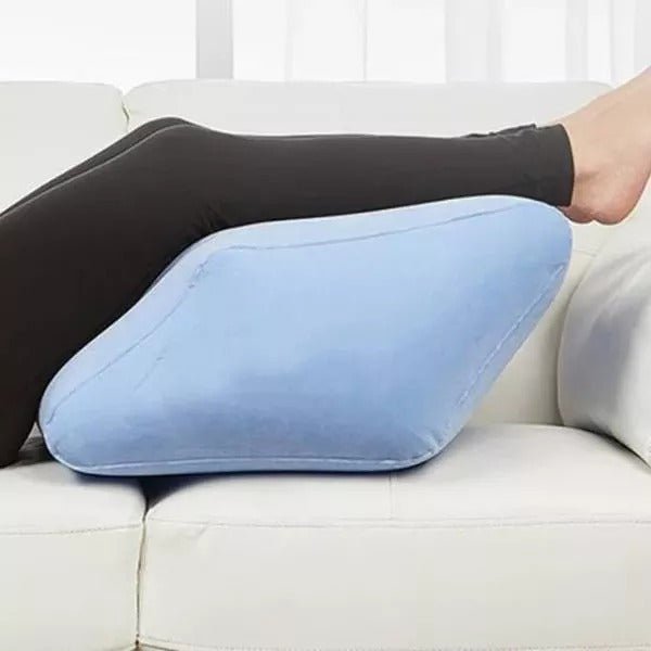 Leg elevation pillow - Inflatable wedge pillow for legs